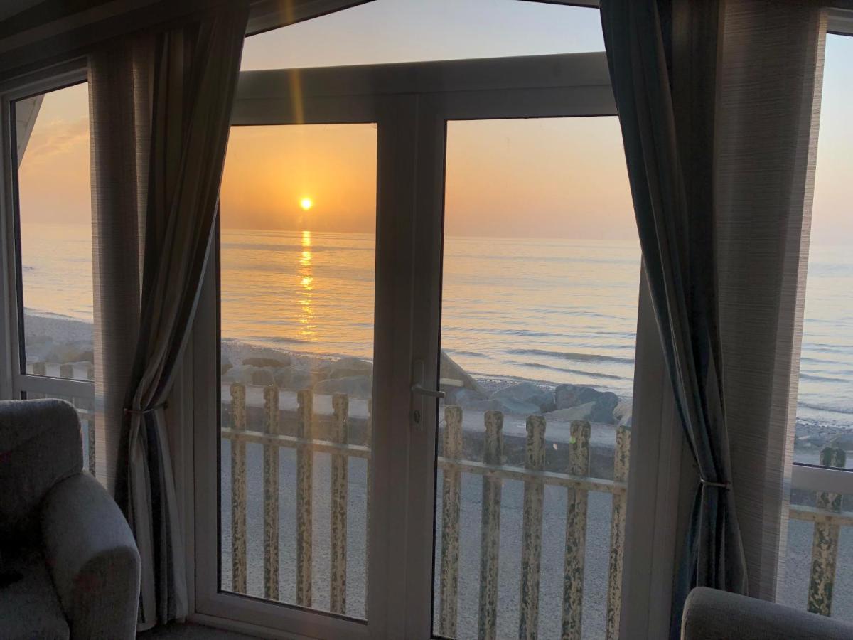 Caravan Hire Golden Sands Sea Front Kinmel Bay Kültér fotó