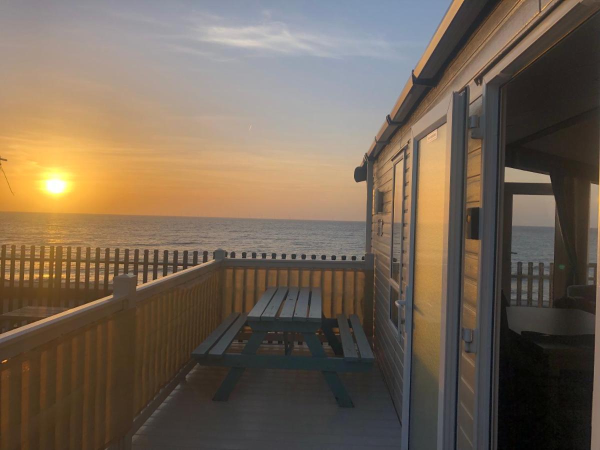 Caravan Hire Golden Sands Sea Front Kinmel Bay Kültér fotó