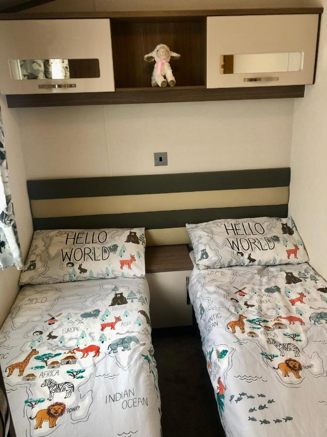 Caravan Hire Golden Sands Sea Front Kinmel Bay Kültér fotó